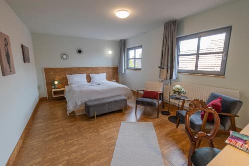 Otterndorf Hotel | Pet-Friendly Retreat at Altstadthotel Eibsen - 8.7/10 Rating