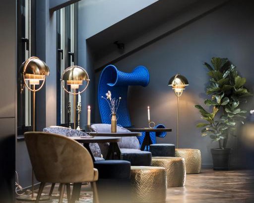 Innsbruck City Centre Hotel | Explore Altstadthotel Weißes Kreuz in the Heart of Pedestrian Zone