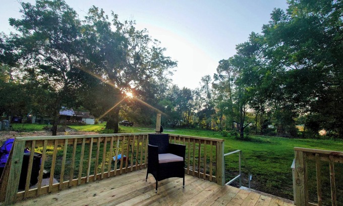 Alvin Cabin | Alvin with all serenity and bliss yet close to everything