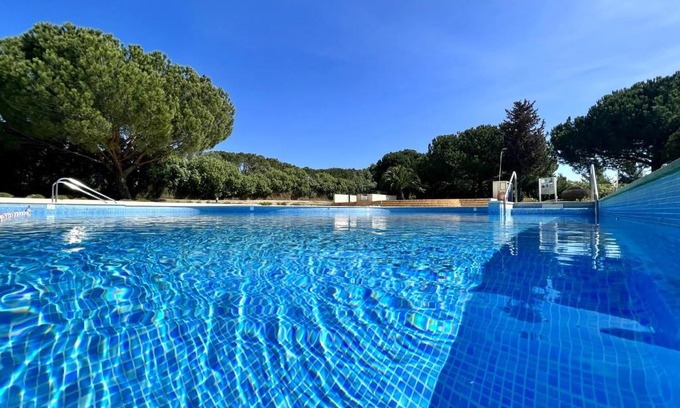Alagoas Apartment | Poolside Bliss at Alvor Secret by Homing for Families