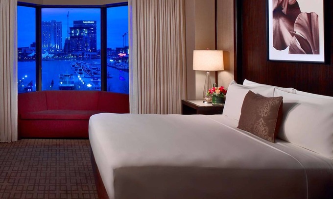 Downtown Baltimore Hotel | Perfect Escape Near Baltimore Museum of Art & Pet-Friendly