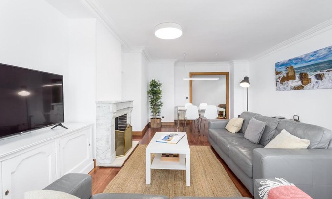 San Sebastian Centro Apartment | Inviting Stay at Always Easy I Pio Baroja with Pool Access