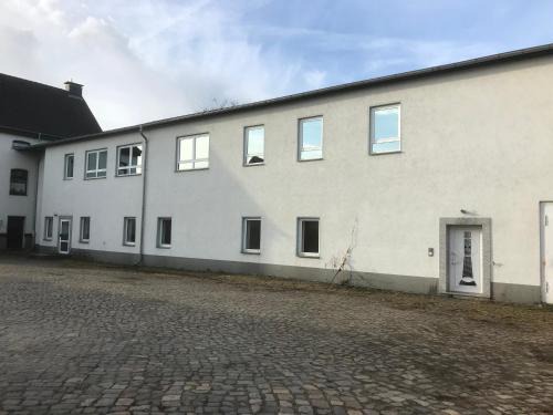 Lutherstadt Wittenberg Apartment | Discover Am Bahnhof: Guest Rated 9.9, Pet Friendly Stay