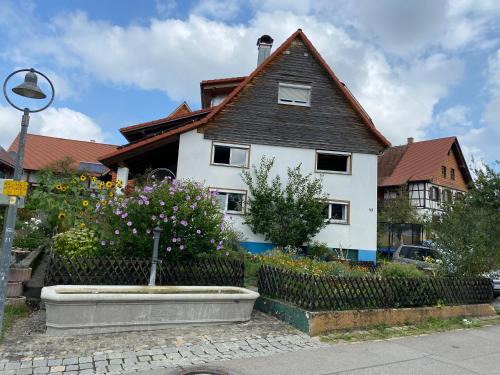 Ueberlingen Apartment | Experience Oceanfront Bliss at Am Brunnen - Guest Rated 9.4