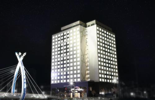 Daegwallyeong Hotel | Discover AM Hotel: Family-Friendly with Hot Tub & Kitchen
