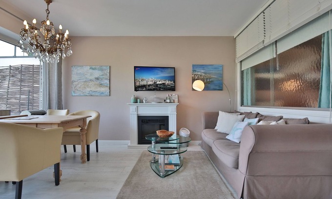 Timmendorfer Strand Apartment | Pet-Friendly Getaway at Am Kardohr 5 Appartement Weitblick