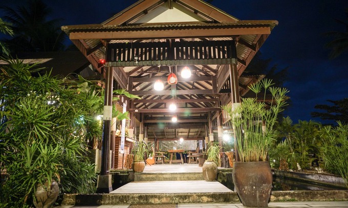 Taling Ngam Hotel | Experience Am Samui Resort: Poolside Paradise Awaits