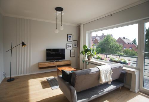 Bad Bentheim Apartment | Family-Friendly Retreat at Am Schloss with Breakfast Included