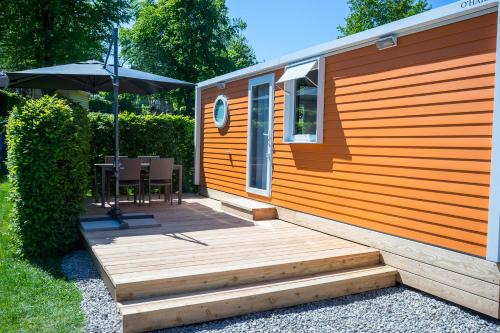 Seekirchen am Wallersee House | Oceanfront Retreat at Am See 90 - Rated 8.8 by Guests