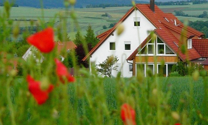 Mellrichstadt Apartment | Pet-Friendly Retreat at Am-Turm for Families and Friends