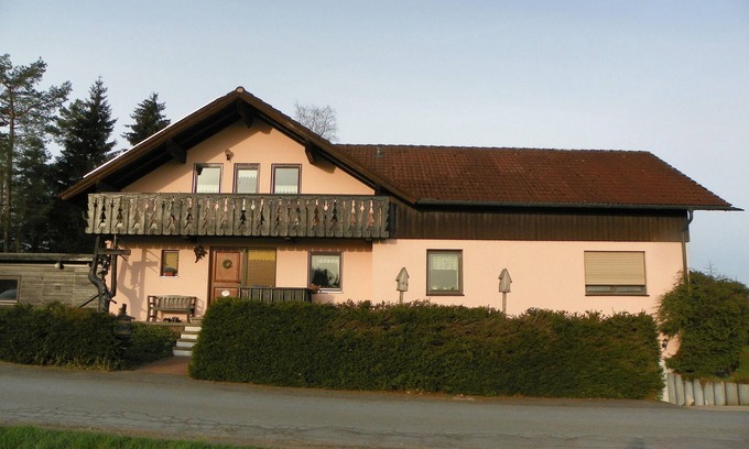 Schonlind Apartment | Experience am Weissenstädter See: Rated 10/10 & Family-Friendly