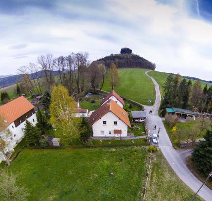 Reinhardtsdorf-Schoena Apartment | Family-Friendly Retreat at Am Zirkelstein 38 b - Rated 8.7