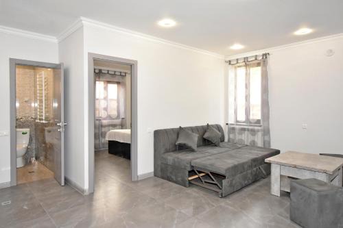 Parakar Hotel | Runway Rooms