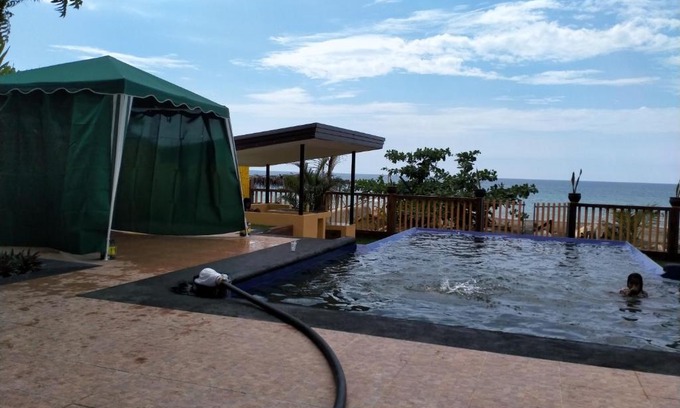 Tagudin House | Experience Amage Resort with Private Beach and Pool Access