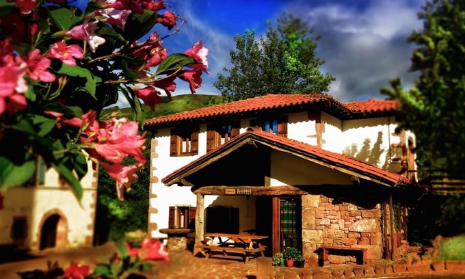 Amaiur House | Pet-Friendly Retreat at Amaiurko Errota, Rated 9.3/10