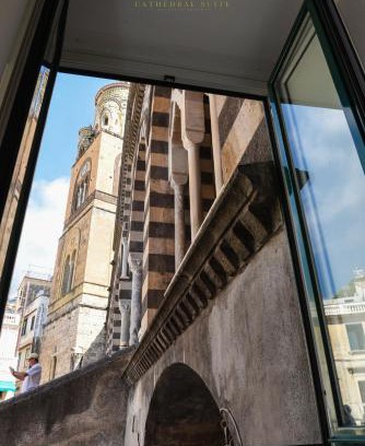 Amalfi Apartment | Explore the Amalfi Cathedral Suite - Guest Rated 9.8