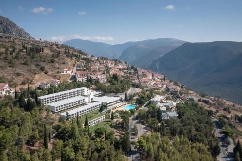 Delfoi Hotel | Discover Amalia Hotel Delphi: Family-Friendly Oceanfront Retreat