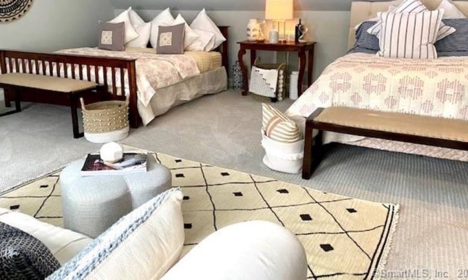 Weston House | Exciting Family Retreat with Amazing Activities Await You