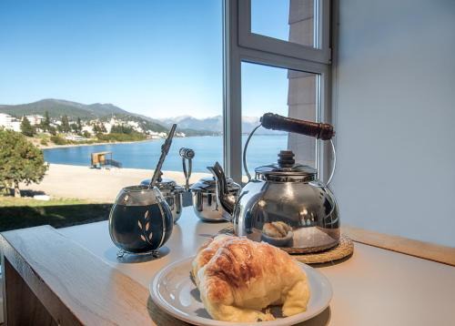 San Carlos de Bariloche Apartment | Exceptional AMANCAY DEL LAGO: Lakefront Apartment Retreat