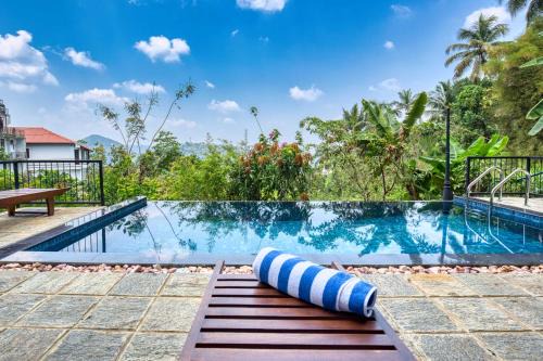 Kandy Cabin | Eco-Friendly Amandara Hills Kandy with Oceanfront Pool
