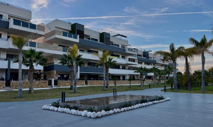 Orihuela Costa Apartment | Amanecer De'Luxe Apartment