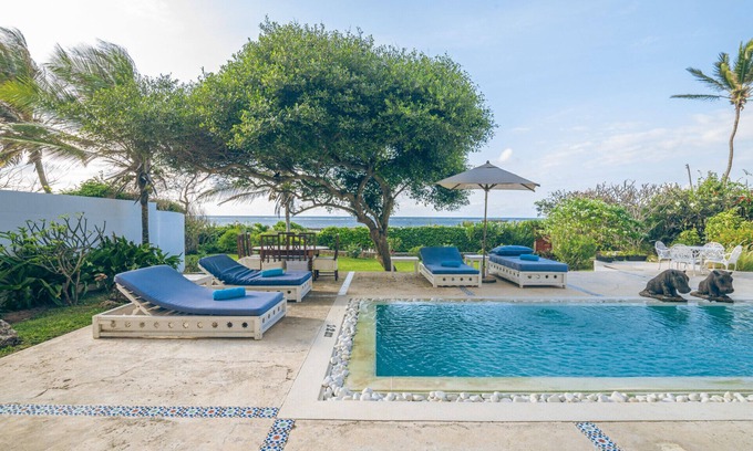 Watamu Villa | Amani Beachfront Villa by YourHost Watamu