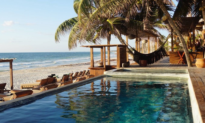 Zona Hotelera Resort | Relaxing Escape at Amansala with Ocean View & Spa