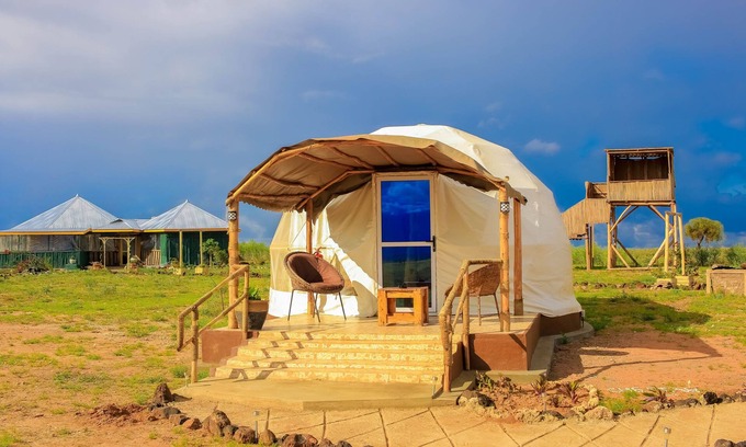 Amboseli Cabin | Family-Friendly Amanya 1-Bedroom with Mt. Kilimanjaro View