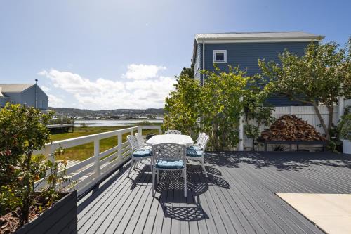 Knysna House | Amanzi on Thesen Island - Knysna