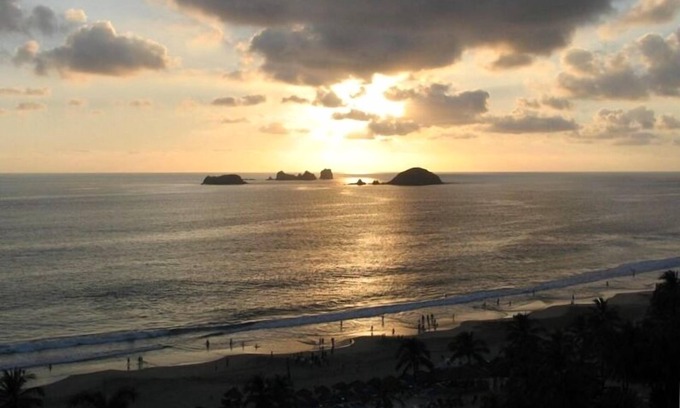 Ixtapa Condo | Experience Oceanfront Bliss at Amara Ixtapa Condo