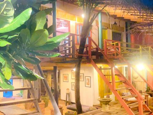 Boossa Bed & Breakfast | Idyllic Amaranthe Beach Cabanas: Pet Friendly Oceanfront Escape