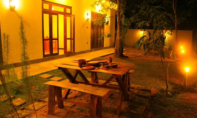 Udawalawa Bed & Breakfast | Discover Amare Udawalawe Safari Resort - Family Friendly Escape