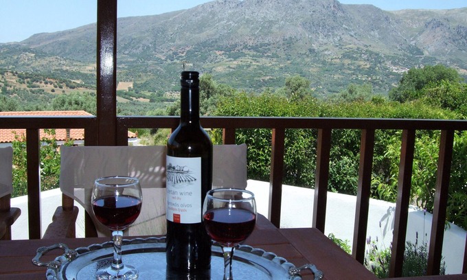 Amarion Cottage | Tranquil Amari Krini House: Perfect for Your Next Escape