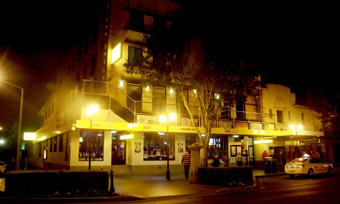 Dubbo Hotel | Discover Amaroo Hotel Dubbo: Family-Friendly with Pool