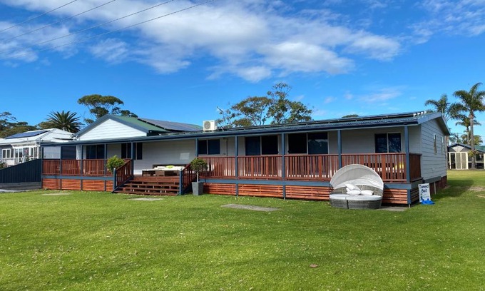 Sussex Inlet Resort | Seaside Haven at Amaroo Resort: Pet-Friendly & Ocean Views