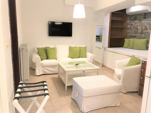 Nei Pori Apartment | Family-Friendly Amaryllis House with 9.7/10 Guest Rating