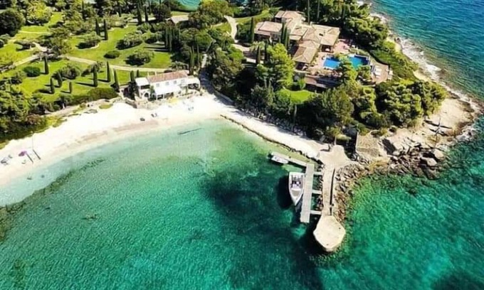 Porto Heli Apartment | Cozy 2-Bedroom Apartment with Oceanfront Views