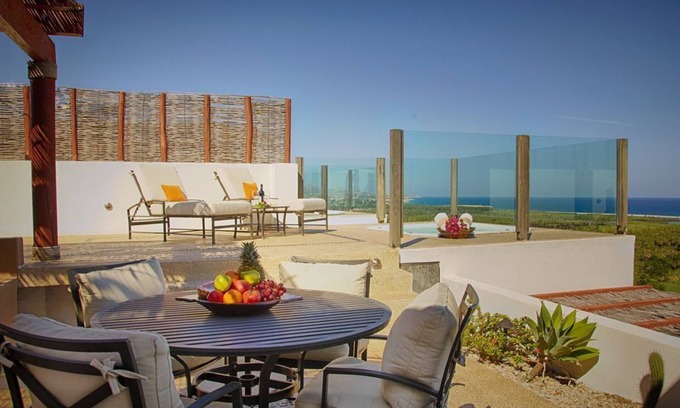 San Jose del Cabo Condo | Stunning Rooftop Penthouse with Jacuzzi and Ocean Views