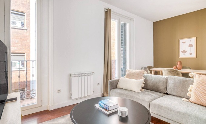 Centro Apartment | Stylish 2BR Getaway in the Heart of Madrid by Blueground