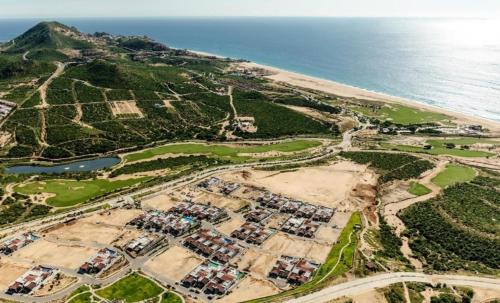 Los Cabos Apartment | Discover a 4-Star Resort with Pool and Beach Access in Cabo