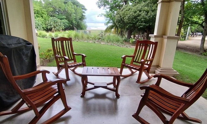 Playa Colorado Condo | Amazing 3 bedroom Rio Dulce Condo w/beachfront views and pool in Hacienda Iguana