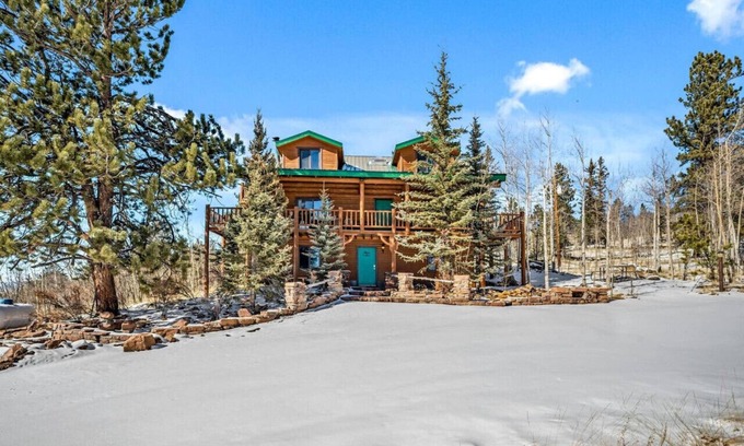 Stagetop Cabin | Spacious Log Cabin with Game Room & Hot Tub Retreat