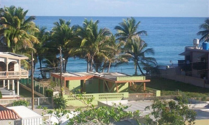 Puntas Condo | Stunning Oceanfront 3BR Phouse with Pool & Hot Tub