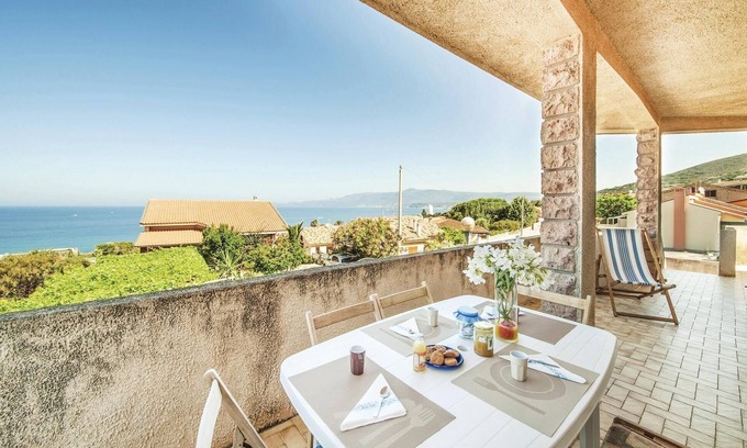 Porto Alabe Apartment | Relaxing Vacation Apartment Near Porto Alabe's Beautiful Beach