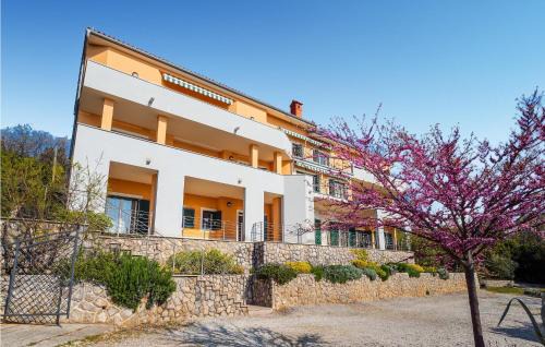 Donji Kraj Apartment | Stylish Apartment in Moscenicka Draga with Ocean View