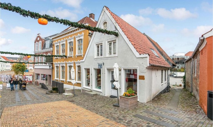 Aabenraa Apartment | Cozy Apartment in Aabenraa with Essential Wifi Access