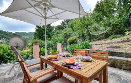 Ruta Apartment | Inviting 2 Bedroom Apartment in Beautiful Camogli