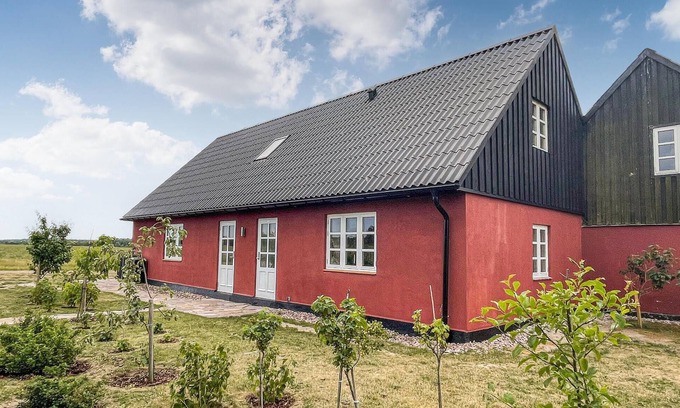 Østermarie Apartment | Cozy Vacation Home Near Østermarie: Spa & Family Friendly