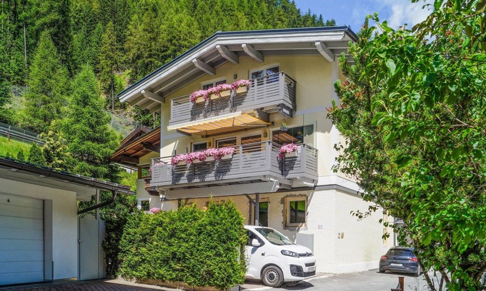 Soelden Apartment | Experience Nature in a Cozy Vacation Apartment