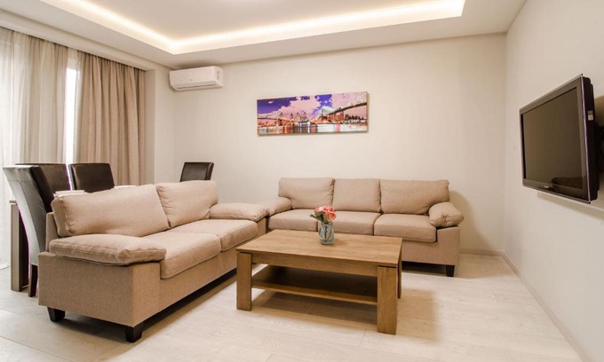 Besarabka Apartment | Prime Apartment in Central Kiev - Guest Rated 9.7/10